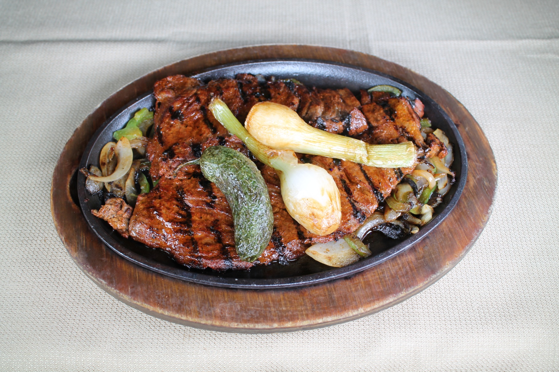 Sizzling fajita platter for catering